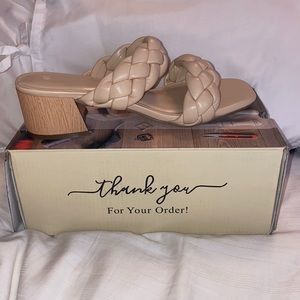 Nude sandal